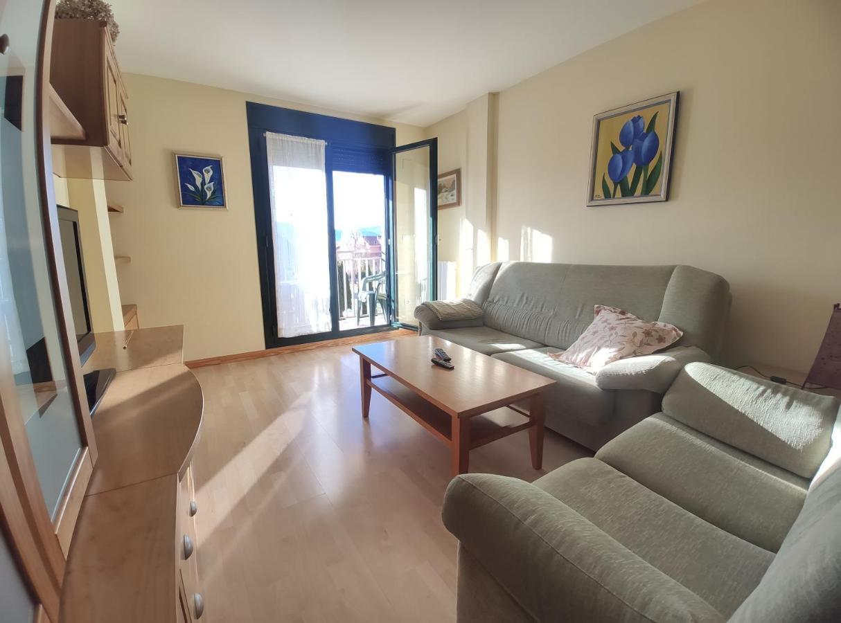 Bisaurin Jaca Apartamento Exterior foto