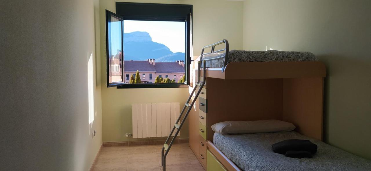 Bisaurin Jaca Apartamento Exterior foto